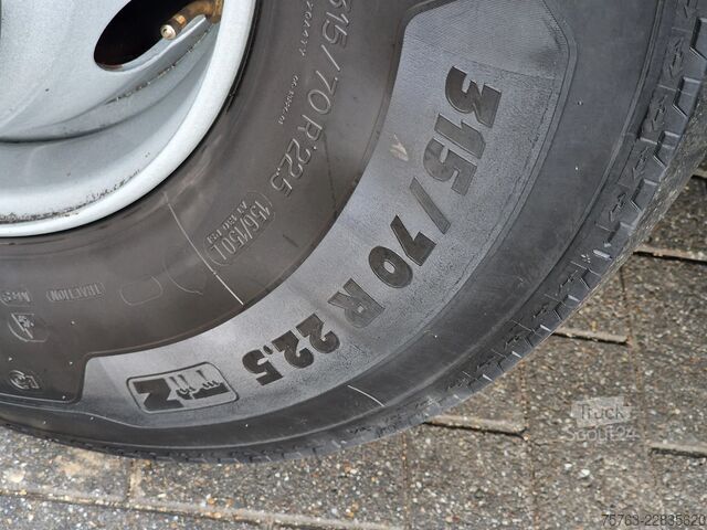 Standard-SZM Volvo FH 13.460 Globetrotter 4x2 - Low deck - Full ai...