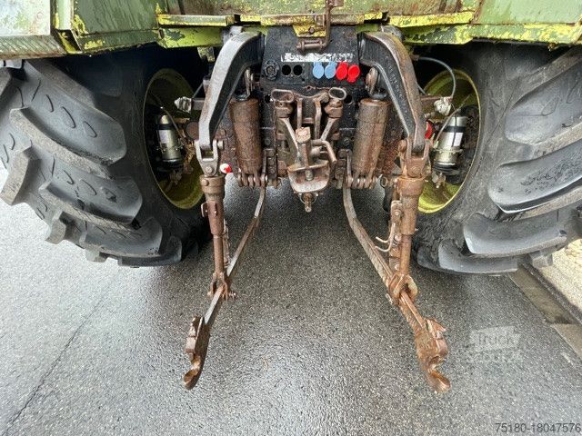 Traktor MERCEDES-BENZ MB Trac 1300 Oldtimer Traktor Schlepper