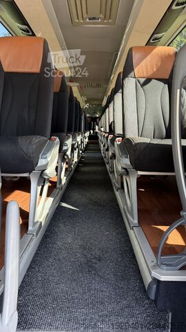 Autocarro de turismo Setra S516