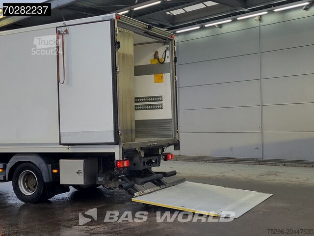 Transport chłodniczy/mrożony Mercedes Atego 1324 Atego 4X2 13.5tonner Thermo King T-1...