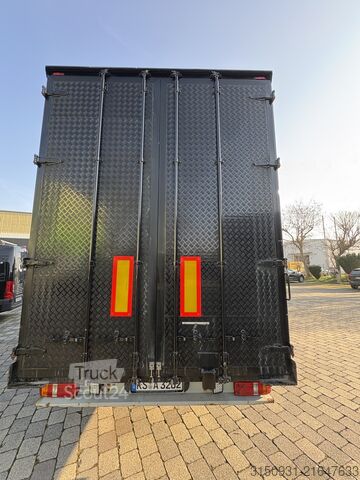 Kofferauflieger Spier Sahn ten