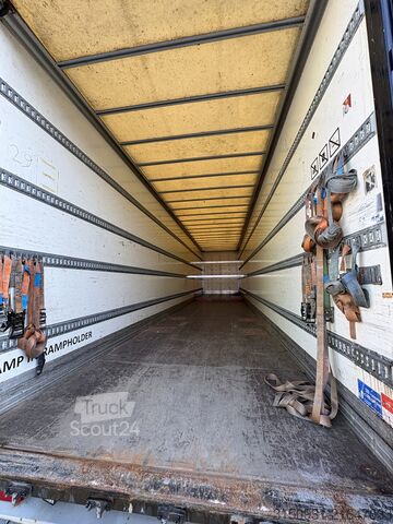 Kofferauflieger Spier Sahn ten