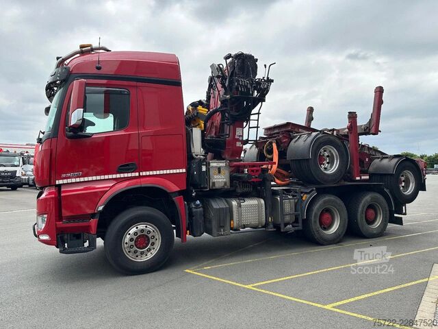 Транспортировщик древесины Mercedes-Benz Arocs 3358 6x4 BB mit EpsilonS290Z96 DOLL RATIO+
