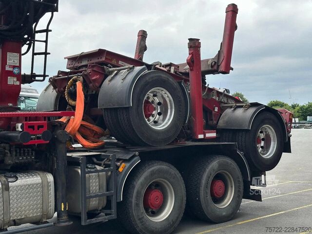 Транспортировщик древесины Mercedes-Benz Arocs 3358 6x4 BB mit EpsilonS290Z96 DOLL RATIO+