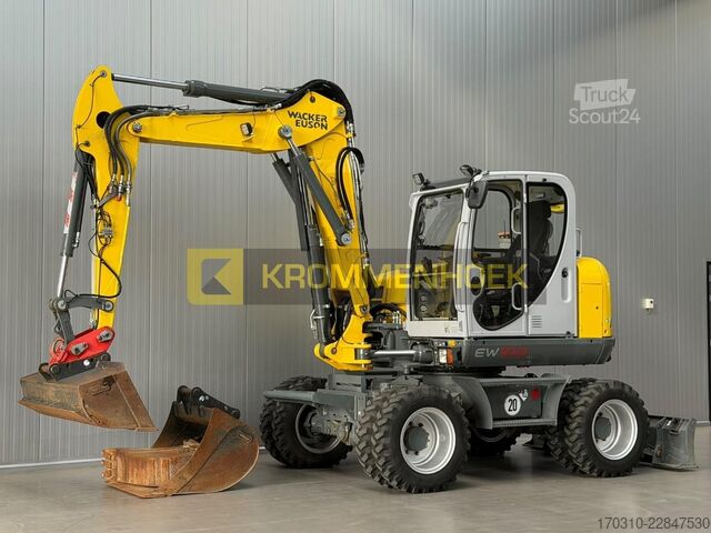 Kolesni bager Wacker Neuson EW 100