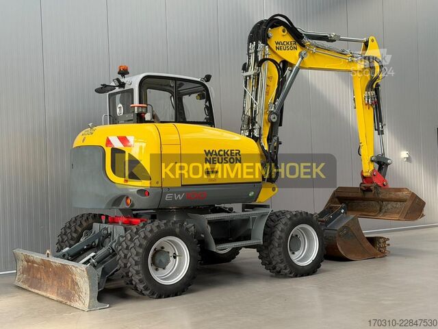Kolesni bager Wacker Neuson EW 100