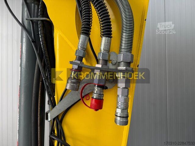 Kolesni bager Wacker Neuson EW 100