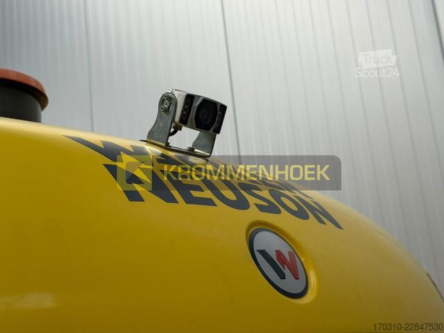 Kolesni bager Wacker Neuson EW 100