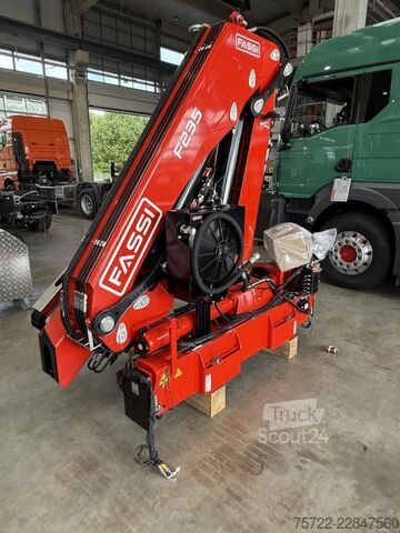 Konzolni žerjav Fassi F135 F235 F255 F545 SOFORT Verfügbar