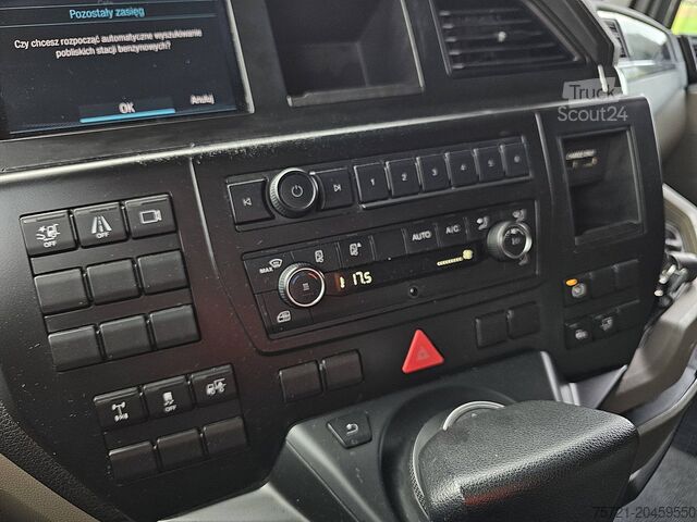 Standaard trekker M.A.N. 18.470 TGX