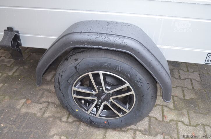 Kofferanhänger SARIS 1350Kg Tieflader 255x133x35 Saris Deckel