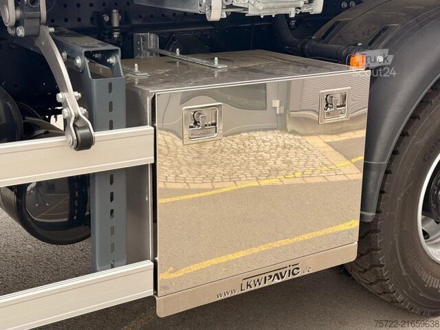 3 oldalú billenő MAN TGM 18.320 4x4 Meiller Trigenius FASSI F135