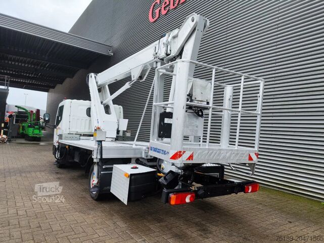 Hefplatform Multitel MJ201 Nissan Cabstar 35.12 NT400