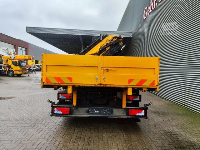 Camion-grue MAN TGA 35.480 8x4 Palfinger PK 85002 Jip Winch