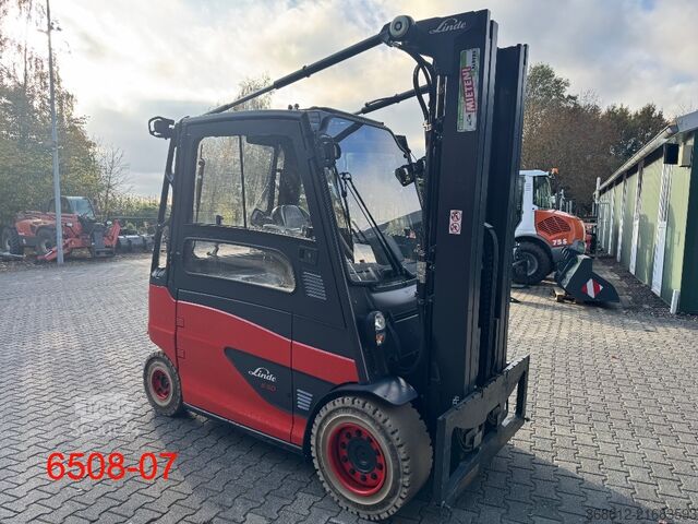 Empilhadeira frontal Linde E 50 HL 01