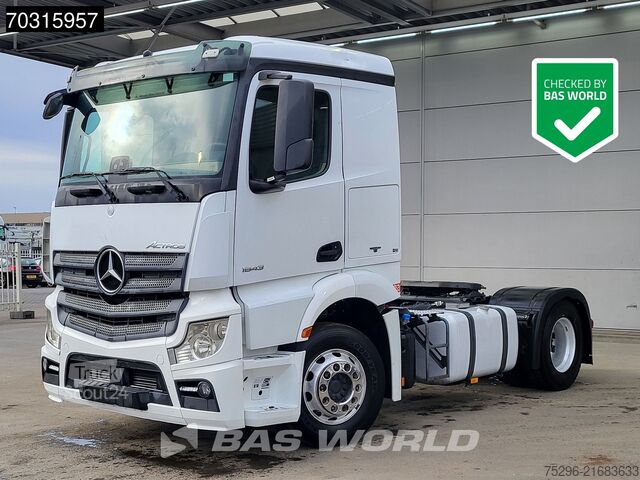 Hazardous materials Mercedes Actros 1843 4X2 ClassicSpace Retarder