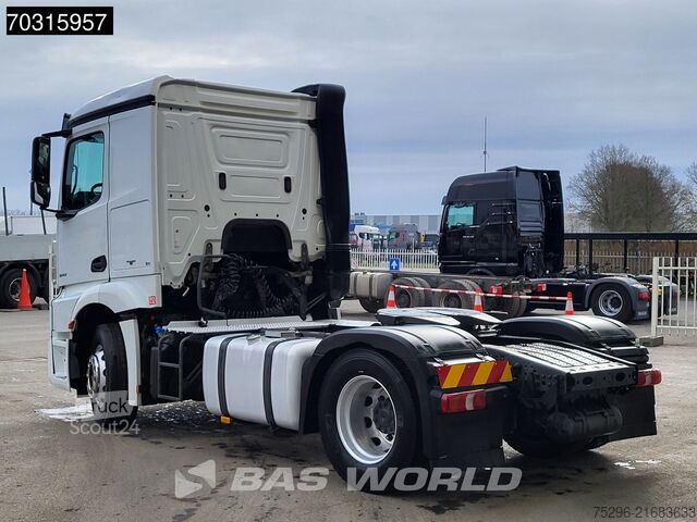 Hazardous materials Mercedes Actros 1843 4X2 ClassicSpace Retarder