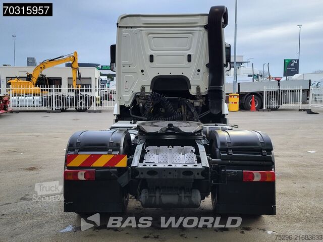 Hazardous materials Mercedes Actros 1843 4X2 ClassicSpace Retarder