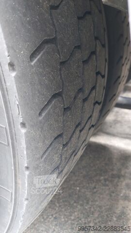 Autonkuljetusauto Mercedes-Benz Actros 1841