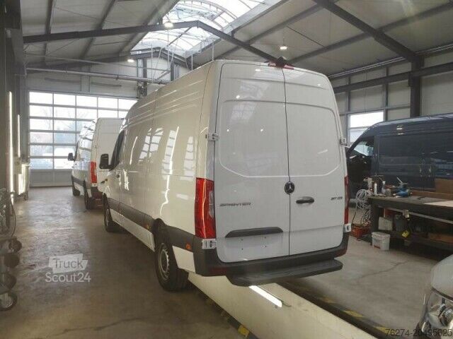 Kastenwagen Mercedes-Benz Sprinter 317 CDI Hochdach L2H2 AutomatikPro