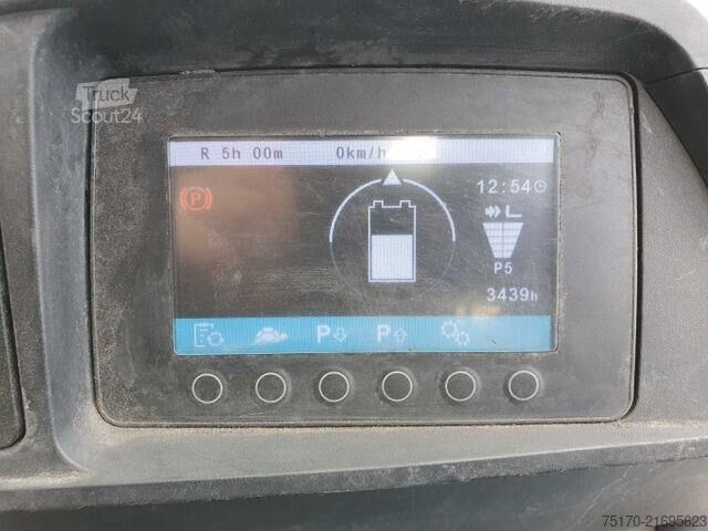 Gaffeltruck Jungheinrich EFG 215 / Triplex: 4.25m! / nur 3.439h! / 2022