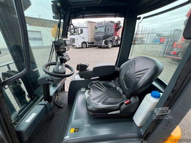 Gaffeltruck Jungheinrich EFG 215 / Triplex: 4.25m! / SS / 1.285h / 2021