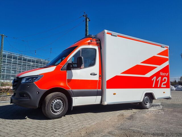 Brandbil Mercedes-Benz Rettungswagen