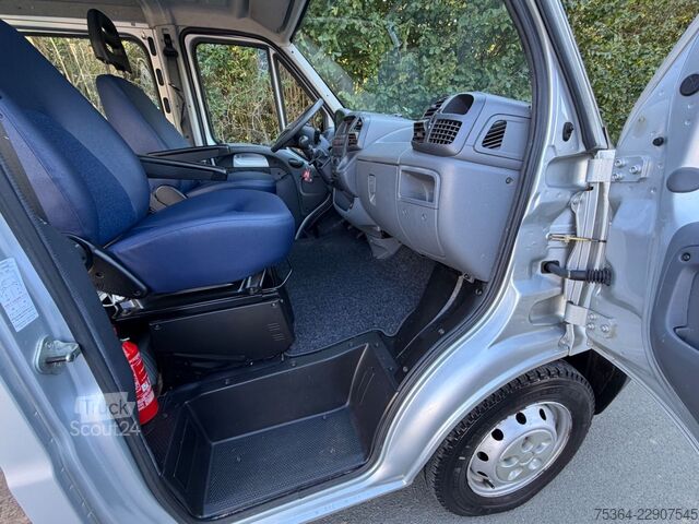 Minibussi Citroën Jumper 2.8 Hdi lang L2H1 55.577 km Ahk Euro 3
