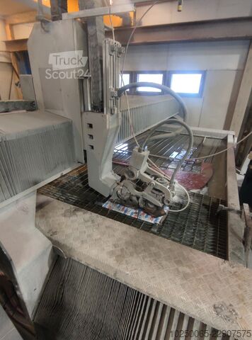 GORILA MACHINERY s.r.o. GORILA MACHINERY s.r.o. GORILA MACHINERY s.r.o.