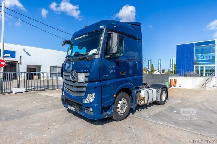 Standard-SZM MERCEDES ACTROS 1846 LS+ADR