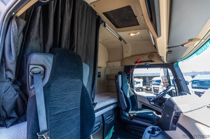 Standard-SZM MERCEDES ACTROS 1846 LS+ADR