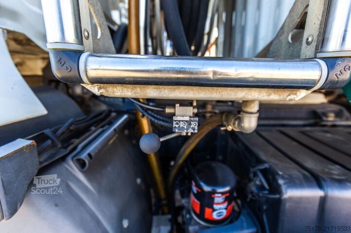 Tankwagen RENAULT MIDLUM 270 DXI +ALU 12.000L/4COMP.