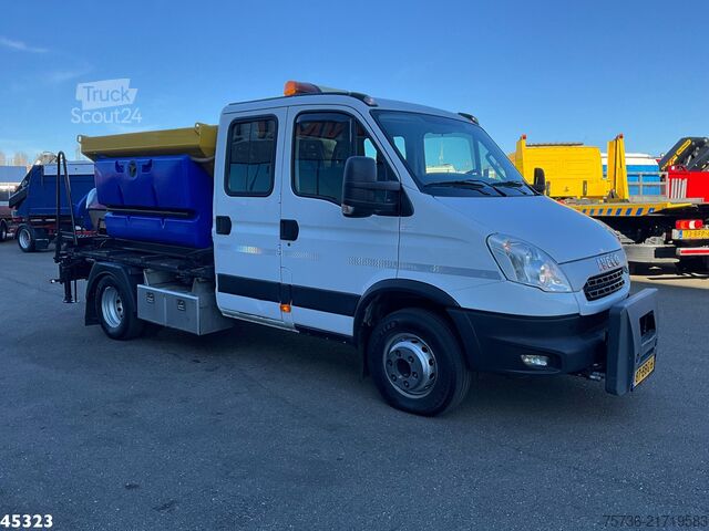 Schneeräumer Iveco Daily 70C17 Nido zoutstrooier