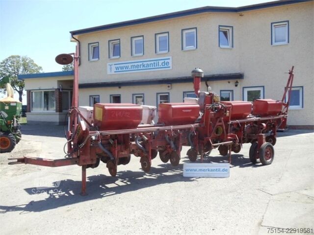 Tarkkuuskylvökone Becker Aeromat 8DT