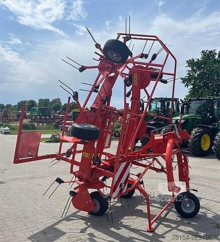Карусельна сеноворошилка Kuhn GF6502