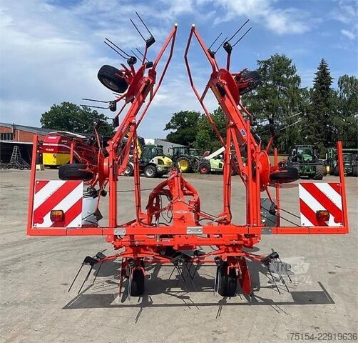 Карусельна сеноворошилка Kuhn GF6502