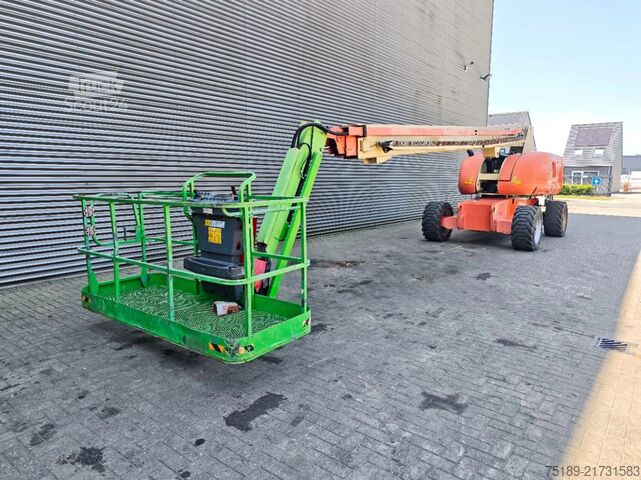 Sakselevator JLG 860 SJ