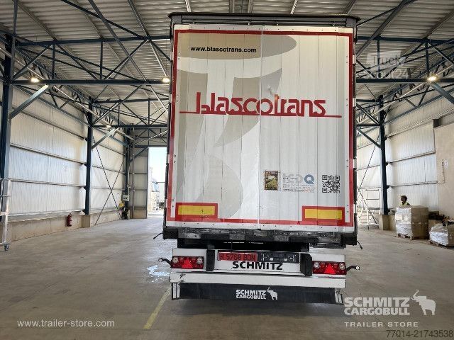 Открытый полуприцеп с тентом Schmitz Cargobull Curtainsider Standard