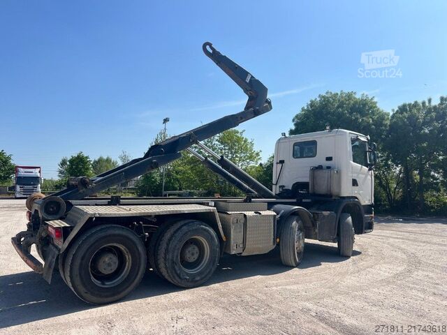 Kamion s kipom s pomičnim kontejnerom SCANIA SCANIA G450 SCARRABILE 8X4