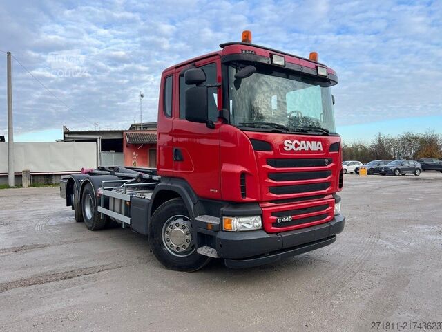 Kamion s kipom s pomičnim kontejnerom SCANIA SCANIA G440 SCARRABILE 6X2