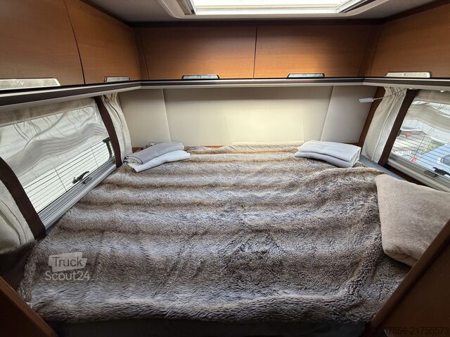 Integriertes Wohnmobil Niesmann und Bischoff Arto 74R