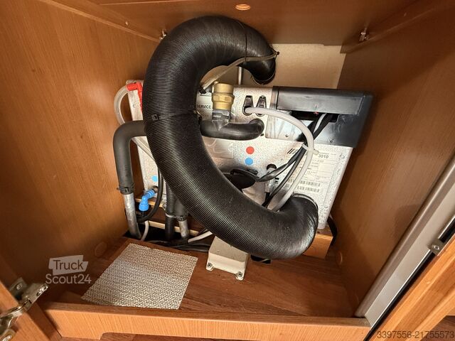 Integriertes Wohnmobil Niesmann und Bischoff Arto 74R