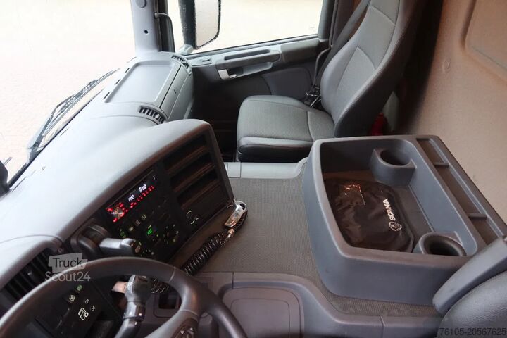 Box body Scania P250 Bak+ Klep Dhollandia 1500 kg. Black line