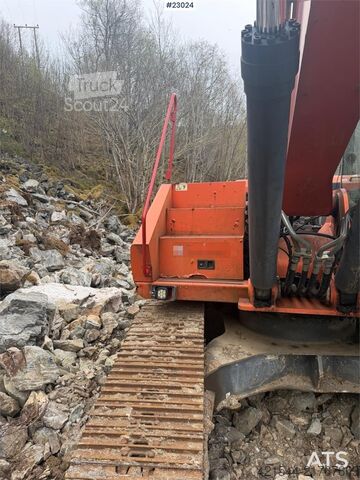 Bandgrävare Atlas 260 LC Crawler Excavator with digging bucket