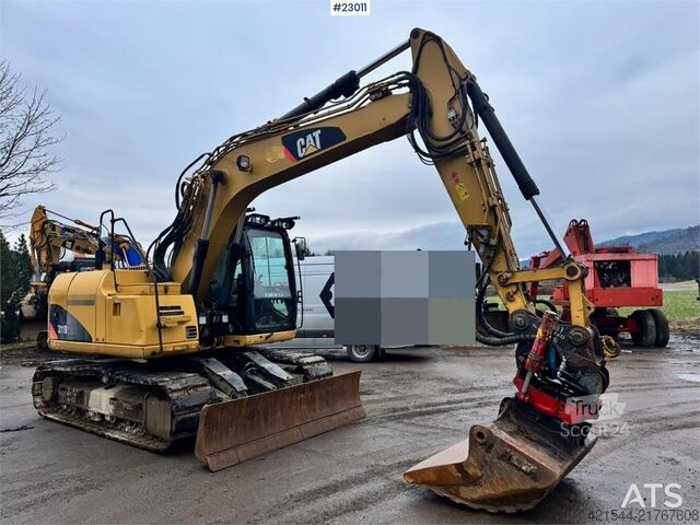 Tela-alustainen kaivinkone CAT 311D