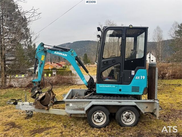 Mini-escavadora Airman AX19-6A mini excavator with 2 buckets and 2014 mac