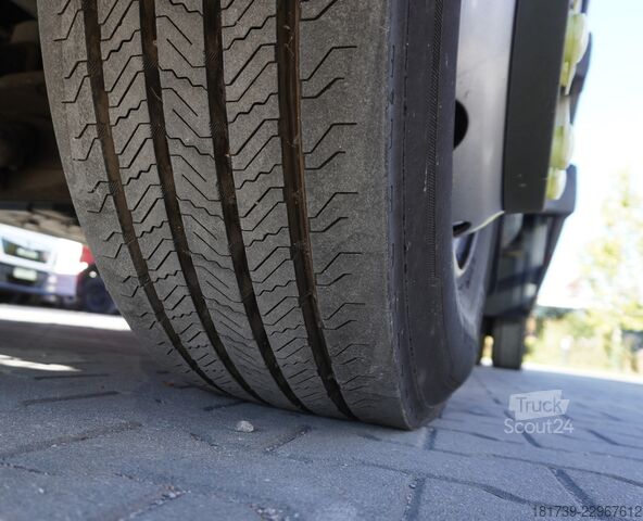 Behållare Iveco Eurocargo 160E21 / Only 11 tho.km!!