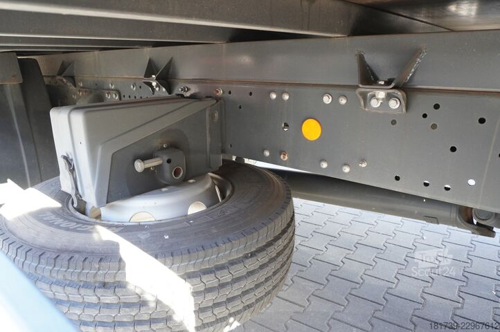 Behållare Iveco Eurocargo 160E21 / Only 11 tho.km!!