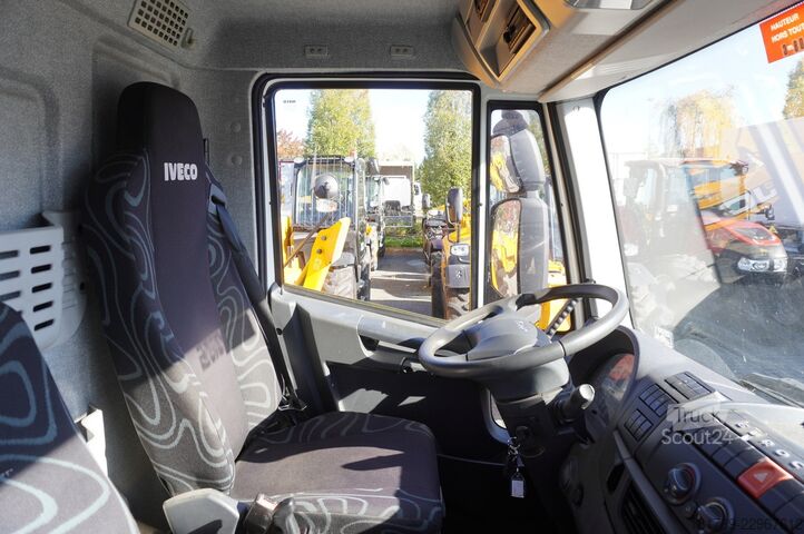 Behållare Iveco Eurocargo 160E21 / Only 11 tho.km!!