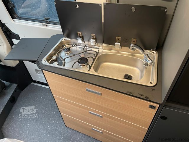 Autorulotă ADRIA TWIN *60 Years* 640 SGX **Sondermodell*